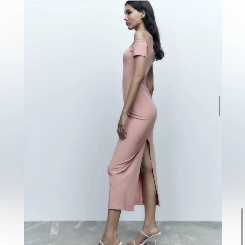 🆕(NWT) ZARA Bloggers Fav Blush Pink Off-The-Shoulder Sheath Midi/Maxi Dress. LG - Picture 8 of 15
